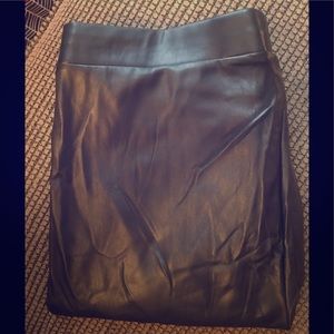 NWOT Express faux leather leggings🖤